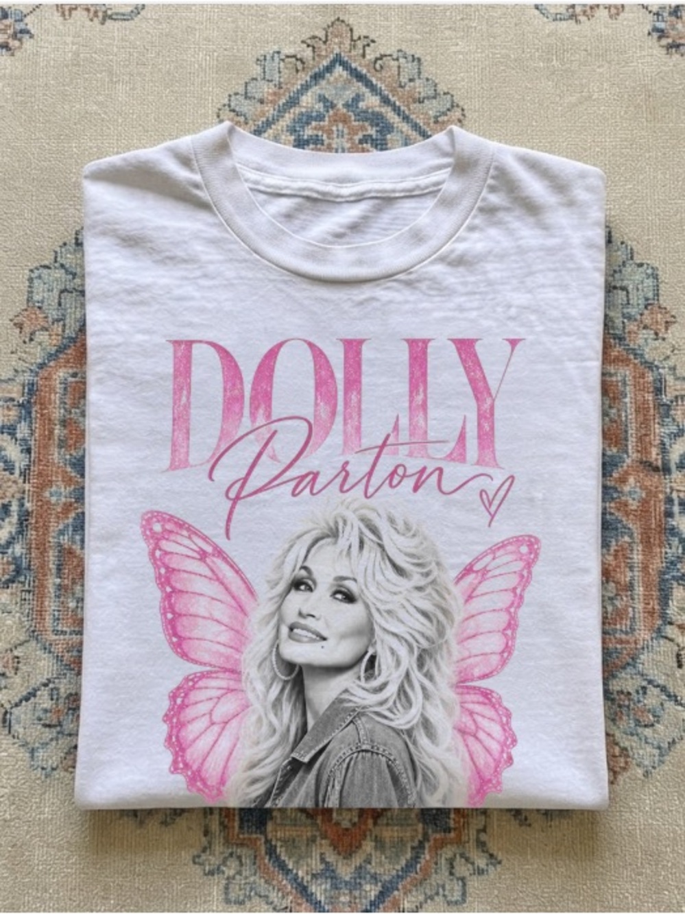 Dolly Parton Country Music Butterfly Pink Vintage White T-Shirt